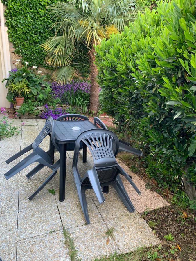 La Casa De Sophie T3 Avec Jardinet, Parking Prive - Port De *